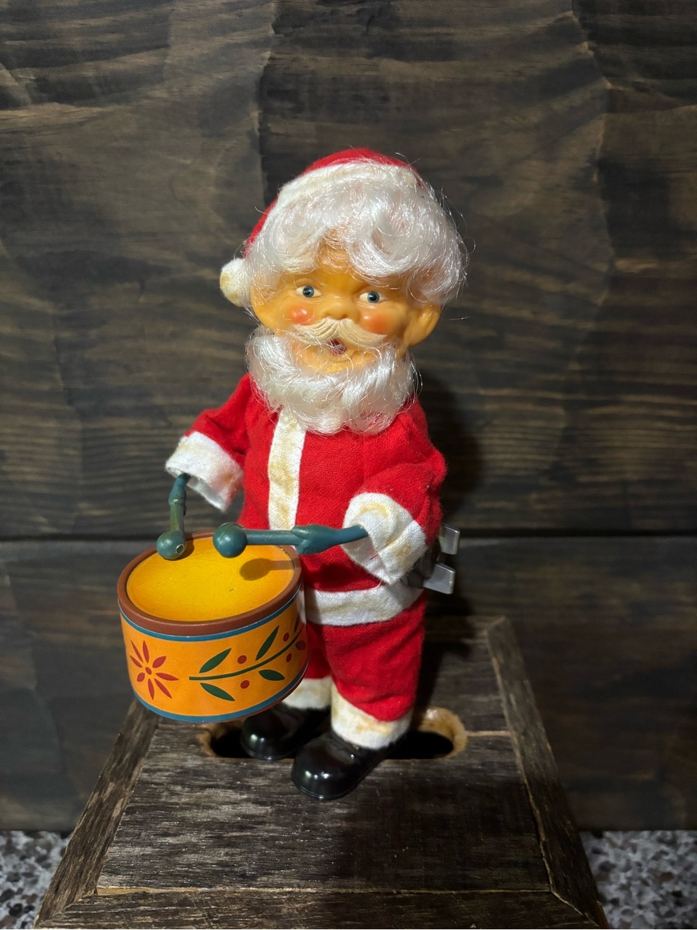 Vintage Santa Wind up Toy